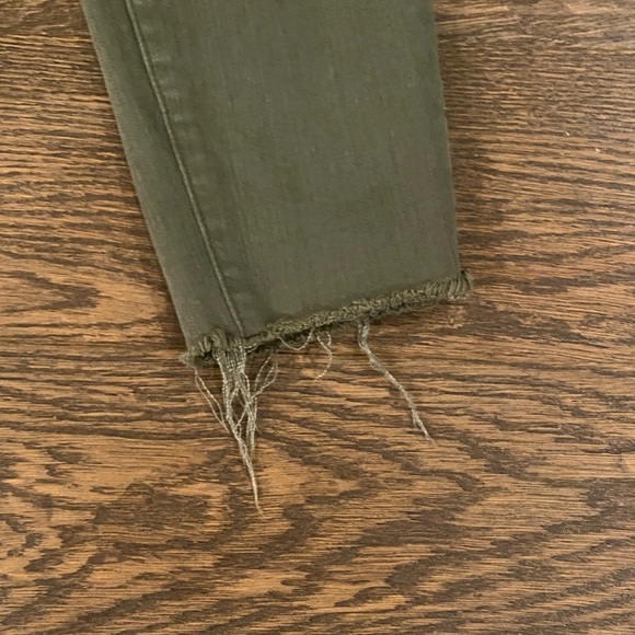 Universal Thread Olive Green Mid Rise Jeggings - Picture 4 of 6